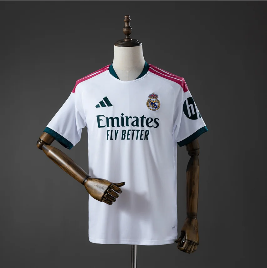 Real Madrid 2026/27 LOCAL MANGA CORTA VERSION FAN